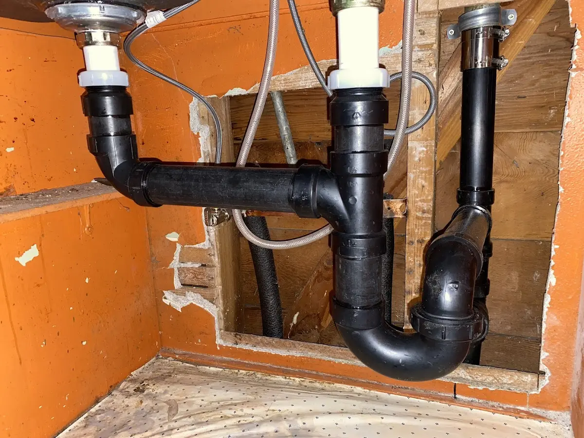 Professional Pipe Bursting equipment and tools on the job in Golden Gate